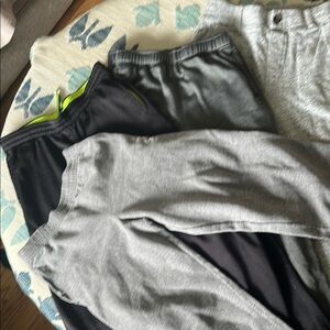 4 pairs athletic pants